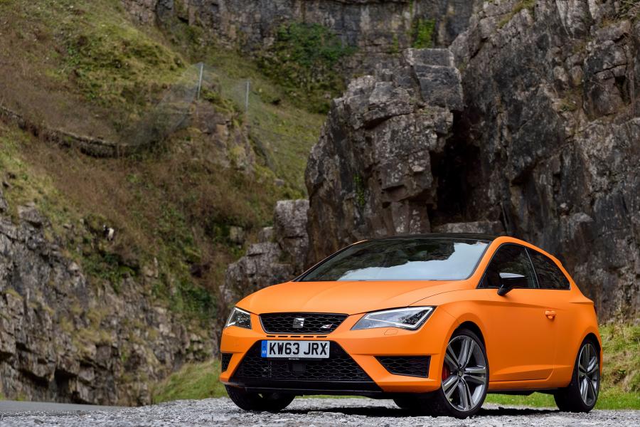  Seat Leon Cupra 2014 года  (UK) (фото 12 из 59)
